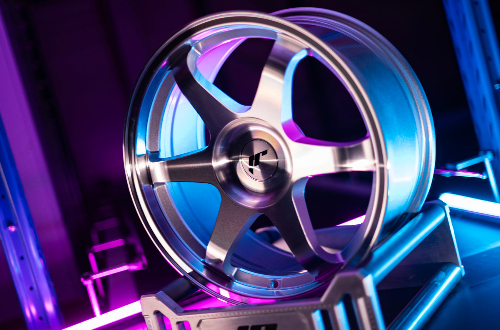 Japan Racing JR3 - 19x8,5 5x114,3 ET42