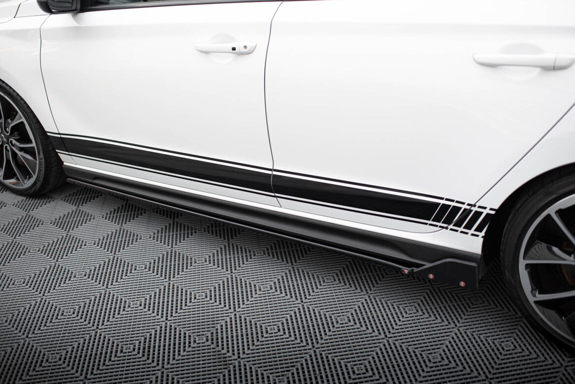 Seitenschweller Ansatz Cup Leisten V.5 + Flaps für Hyundai I30 N Mk3 / Mk3 FL Hatchback/Fastback mit ABE somit eintragungsfrei